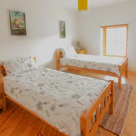 Bay Apt דירה