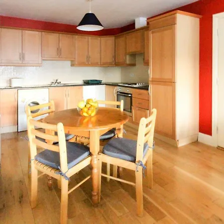 Bay Apt דירה קליפדן